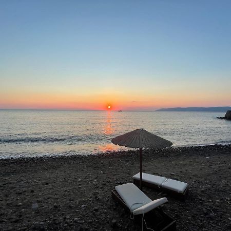 Terracotta Boutique Beach Studios Mythimna Exterior foto